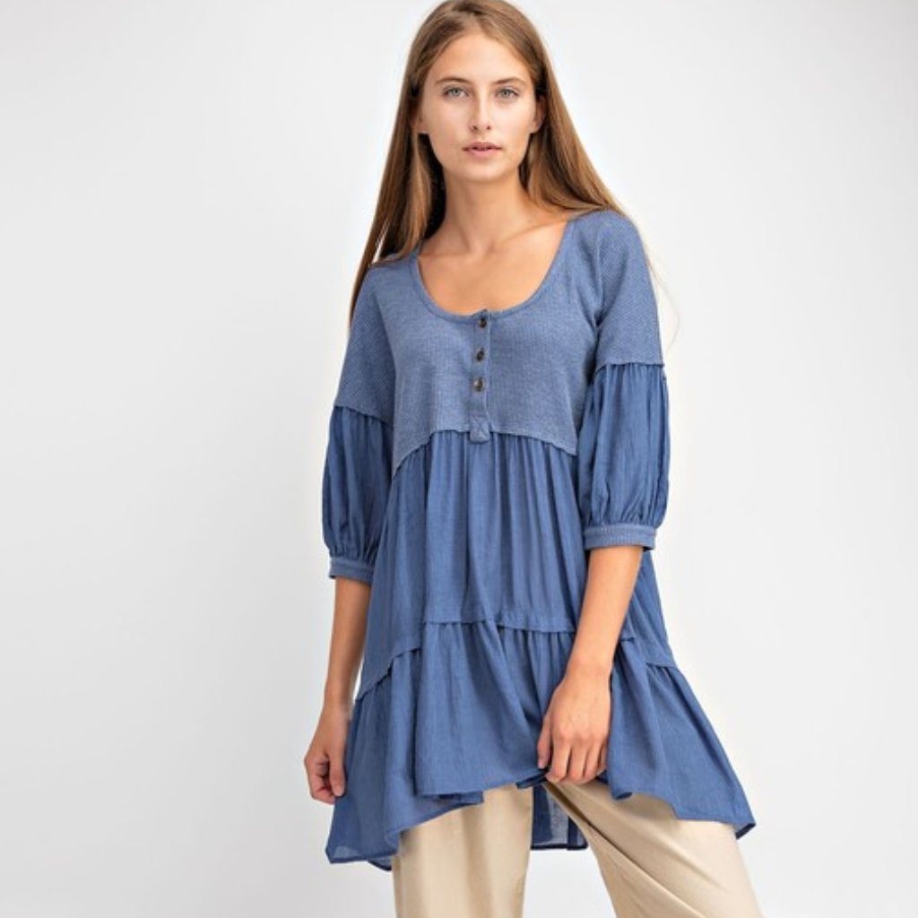Nwt Button Thermal Tiered Ruffle Knit Top